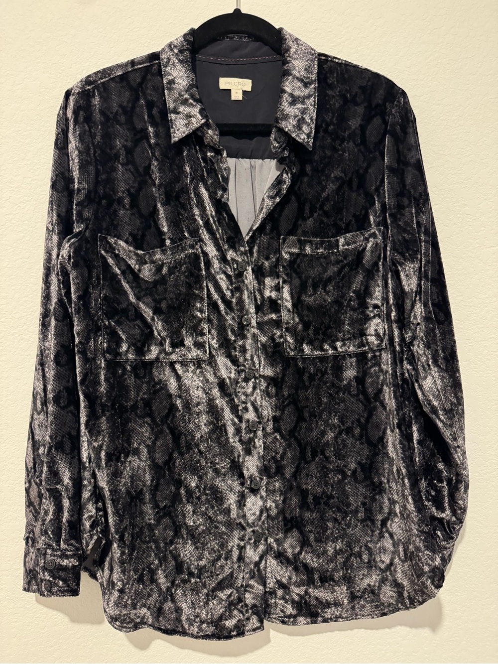 Pilcro Anthropologie Hadley Velvet Snake Print Relaxed Buttondown Shirt - Picture 2 of 9
